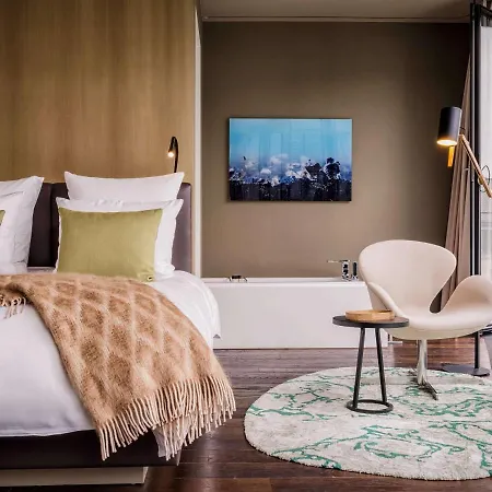 Hotel So/ Stue 5*